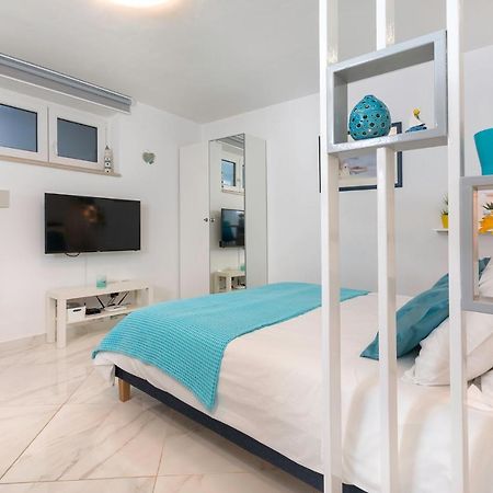 Blue Star Apartman Premantura Kültér fotó