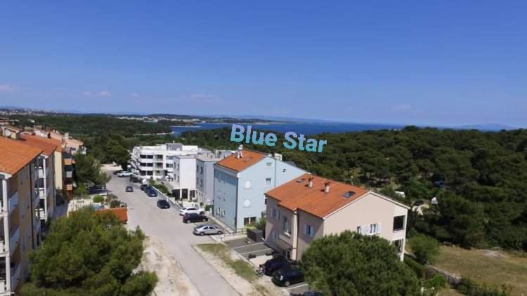Blue Star Apartman Premantura Kültér fotó